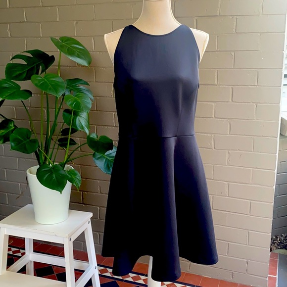 Designer Ted Baker | LBD | Size 4 - Picture 1 of 5